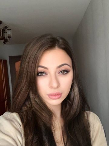 Проститутка Сесилия